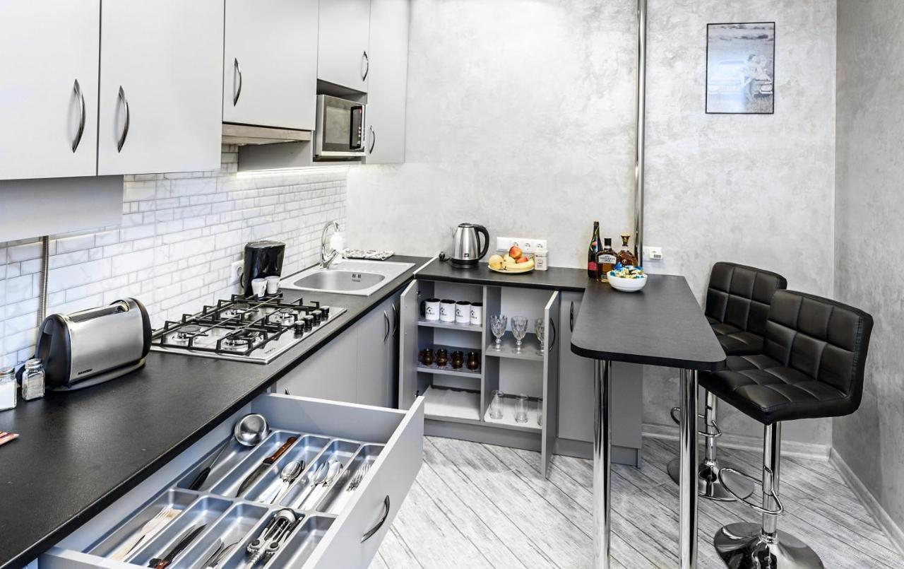 Joy Box Apartments Лвив Екстериор снимка